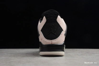 RED 'SILT 4 VOLT' BLACK AIR WMNS JORDAN PHANTOM 0819